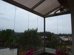 Liberec (zasklení balkonu bez stropu) Al konstrukce